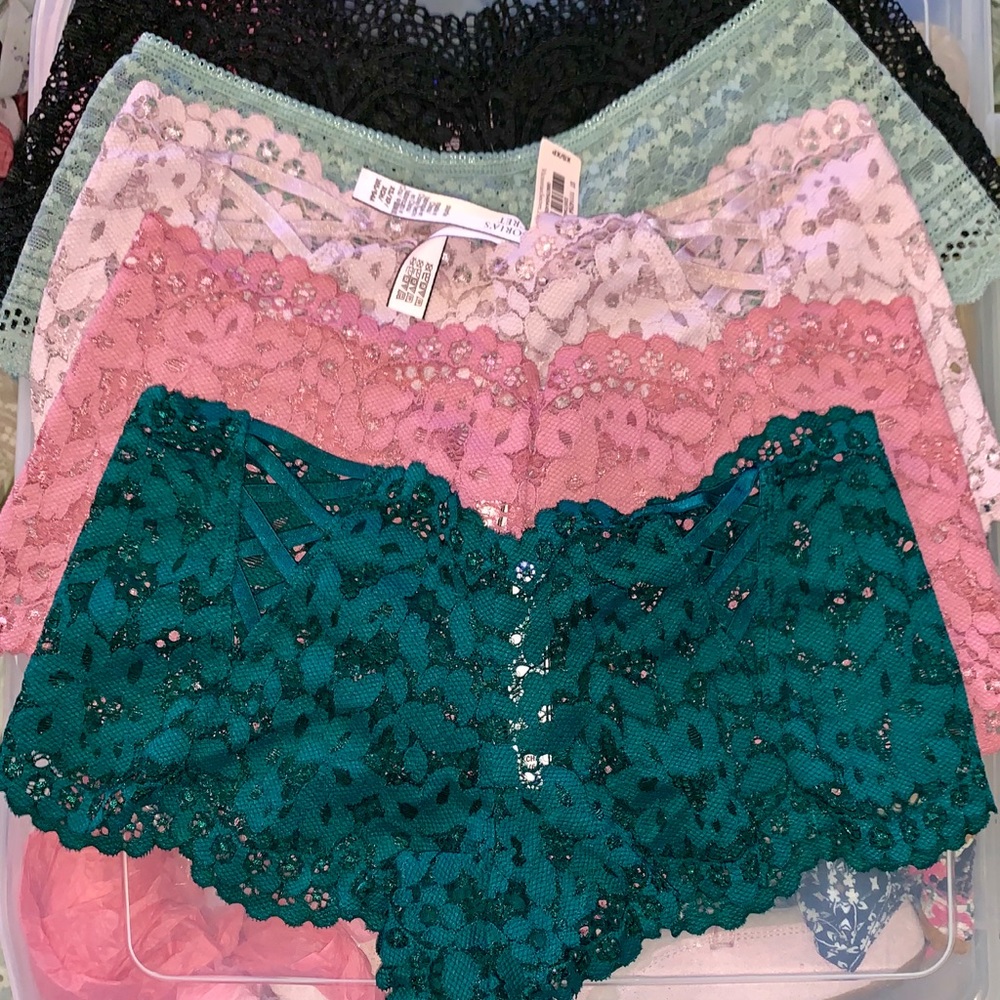 Victoria secret (Shortie) x3